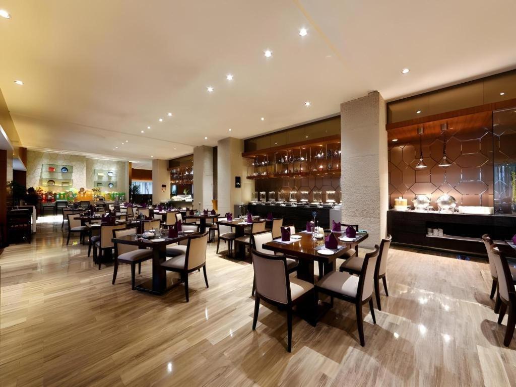 Kinho Narada Hotel Wenzhou Buitenkant foto